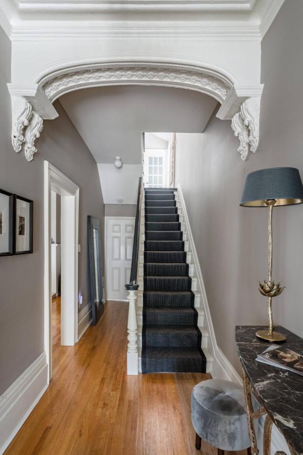 Hotel Downtown Luxury Victorian Retreat à Toronto Extérieur photo