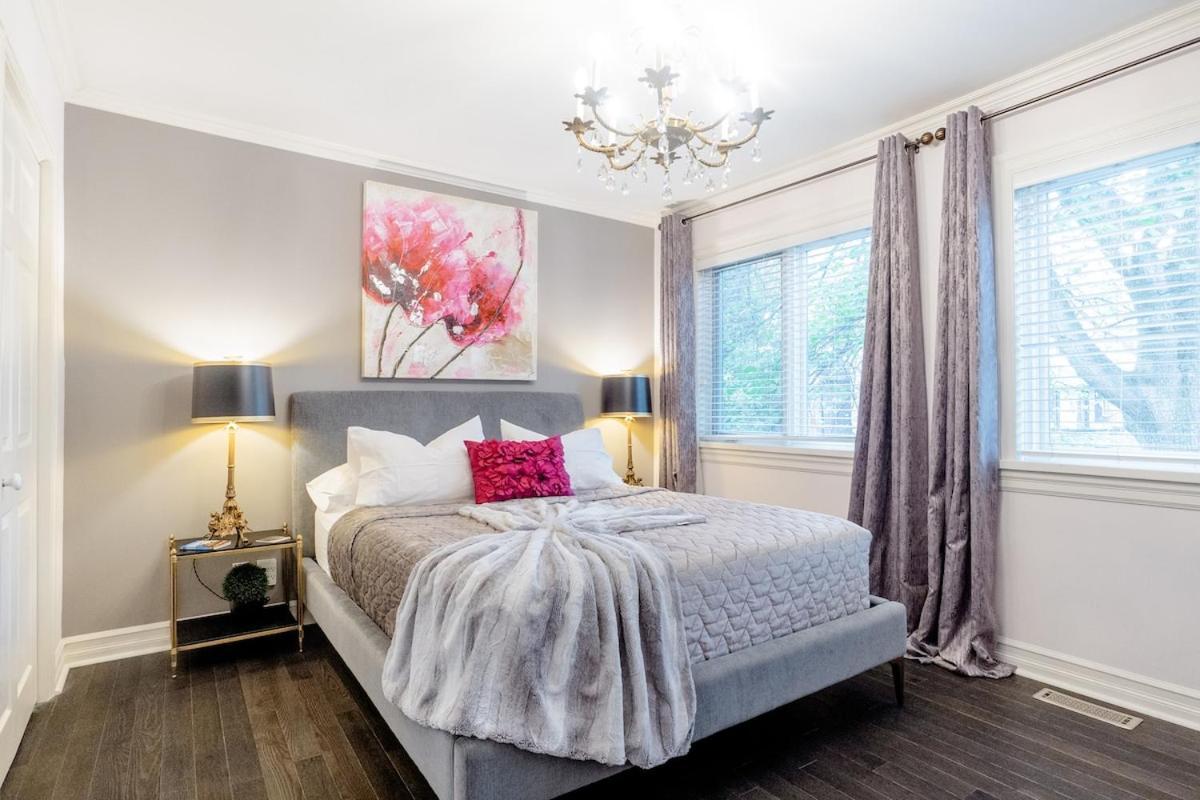 Hotel Downtown Luxury Victorian Retreat à Toronto Extérieur photo